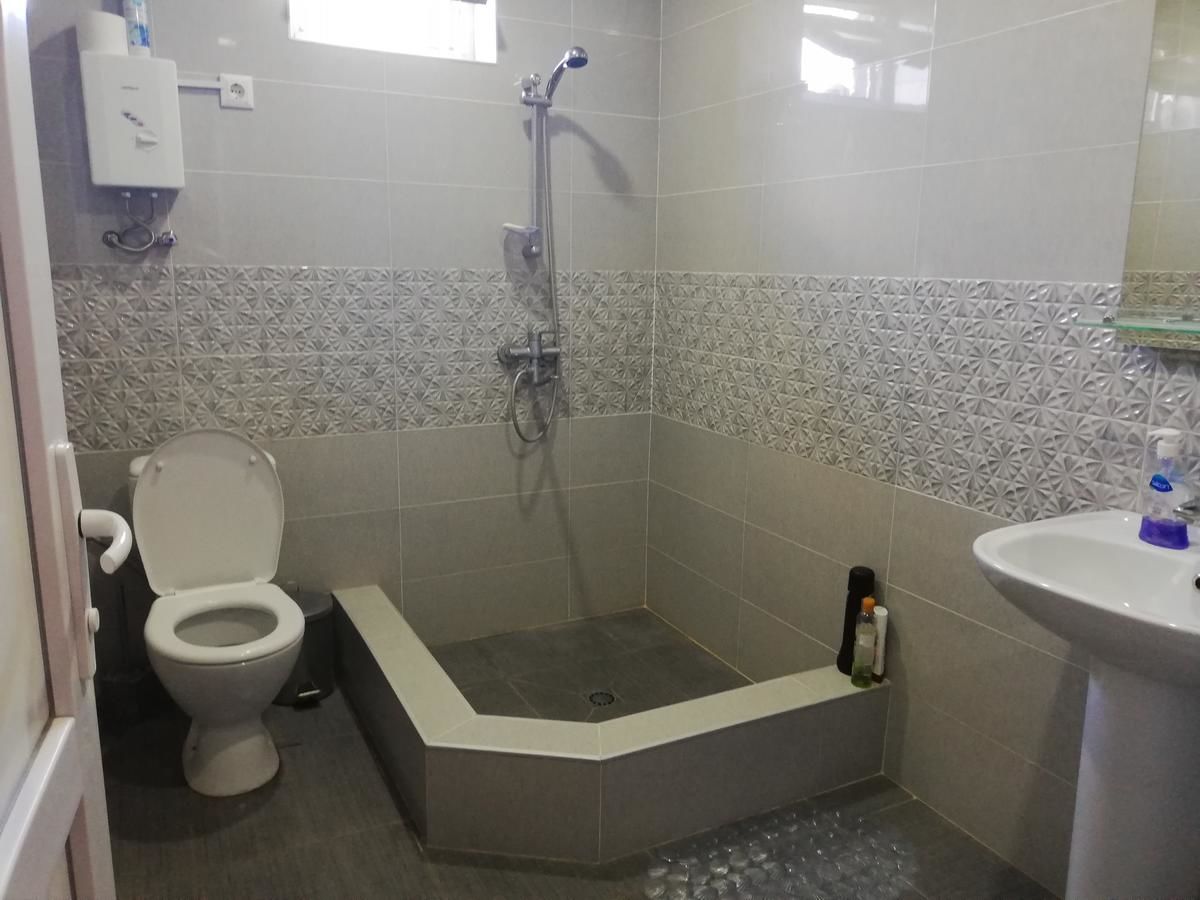 Гостевой дом Home in Udabno Удабно-18